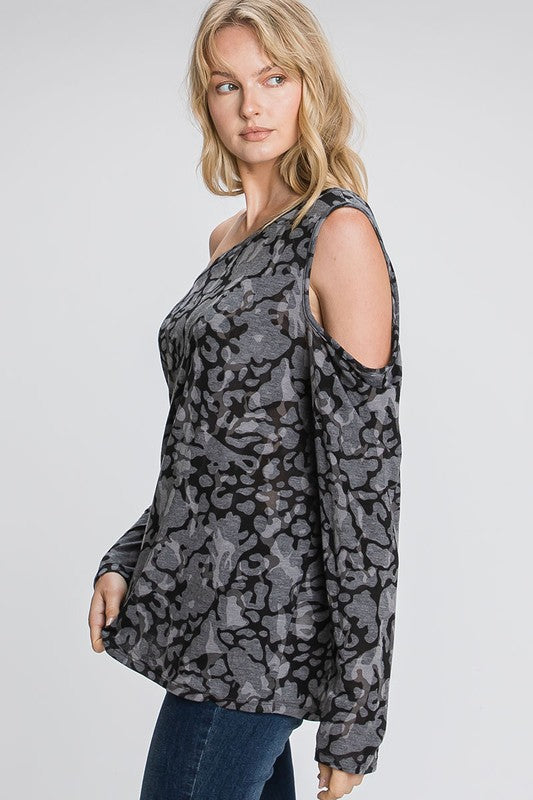 FINAL SALE: COLD SHOULDER KNIT