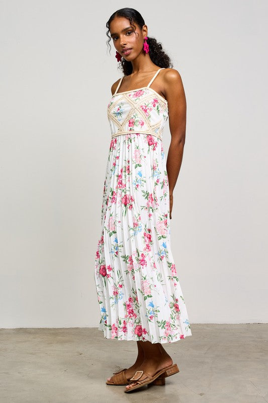 FLORAL CROCHET MAXI