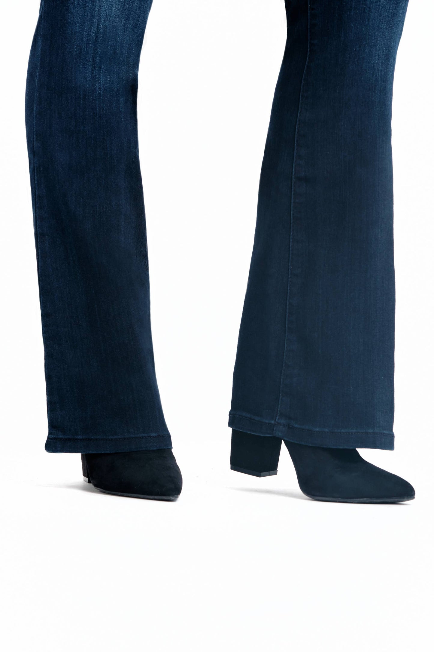 Sade Mid-Rise Slim Boot Jean (PETITE)