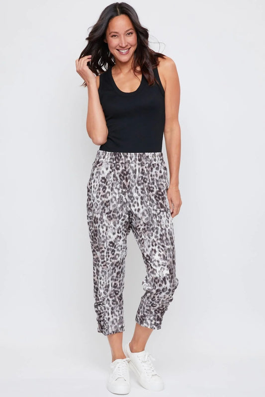 FINAL SALE: SIDE DETAIL CROP
