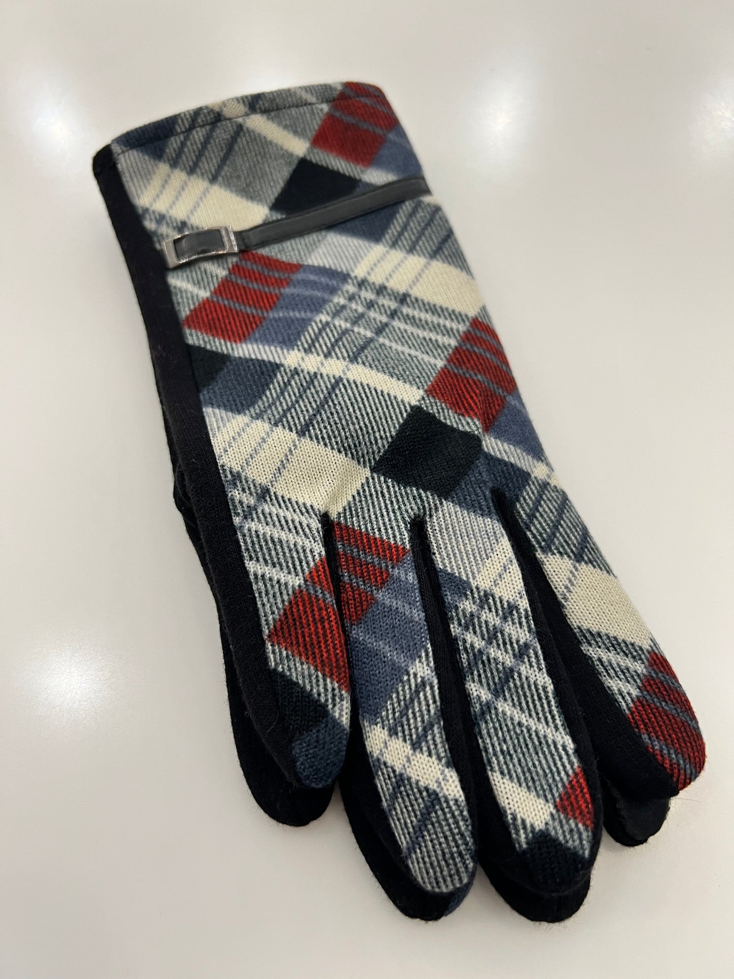 PLAID PATTERNED BUCKLE GLOVE