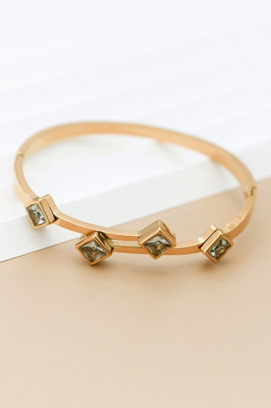 GOLD HINGED STONE BRACELET