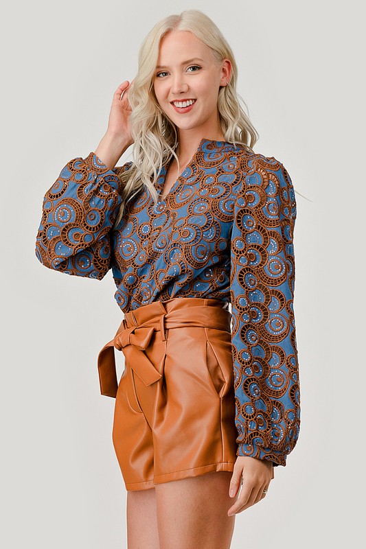 Sequin Geo-Print Blouse (PLUS)