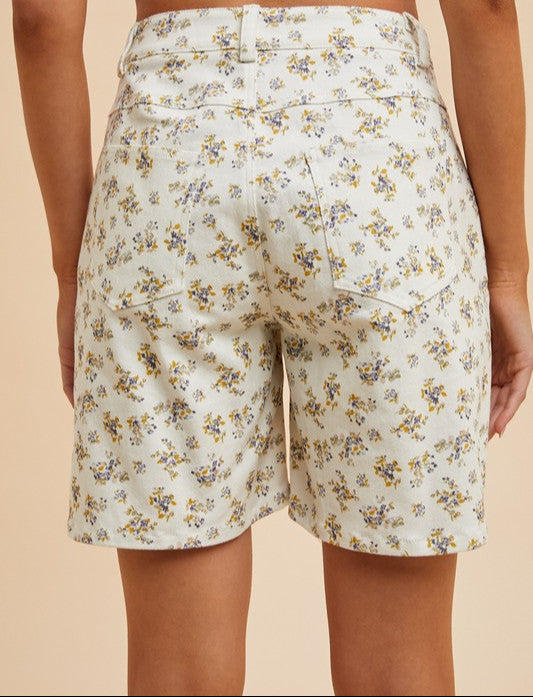 Final Sale | Ditsy Bermuda Mom Shorts