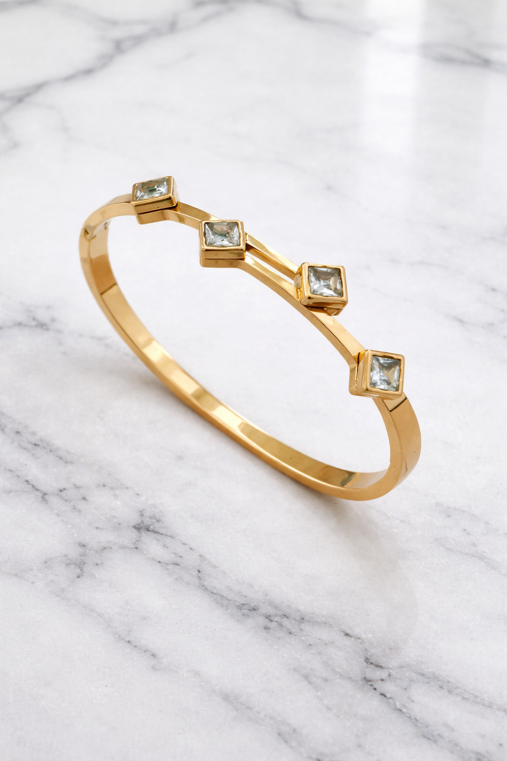 FINAL SALE: GOLD HINGED STONE BRACELET