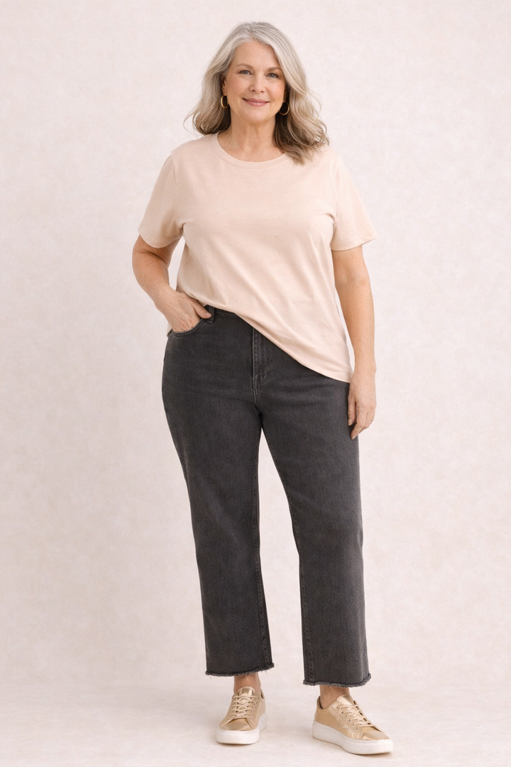 Oatmeal | Extended Round Tee