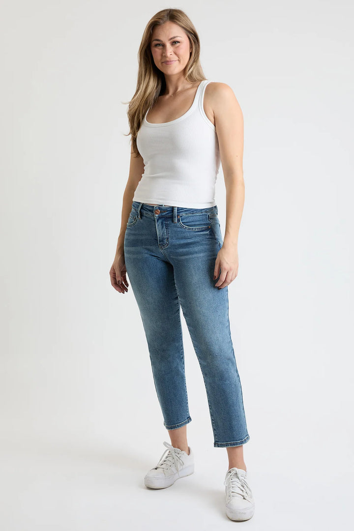 SLIM STRAIGHT
