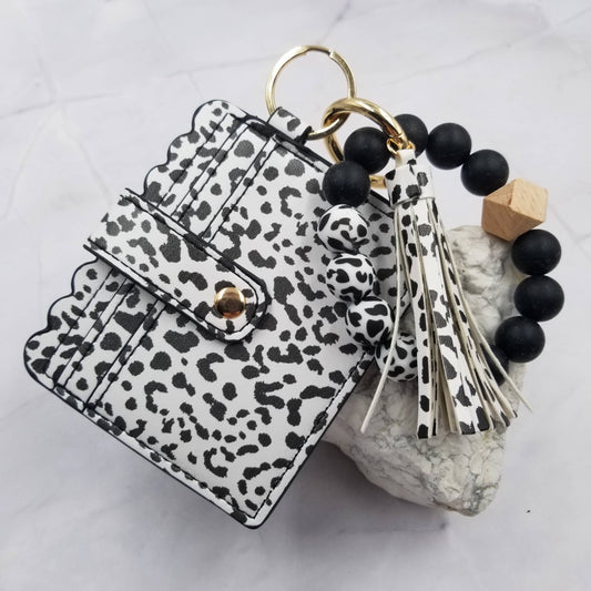 Beaded Bracelet Card Holder