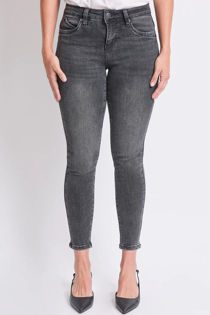 Curve Confidence WannaBettaButt Skinny Jean